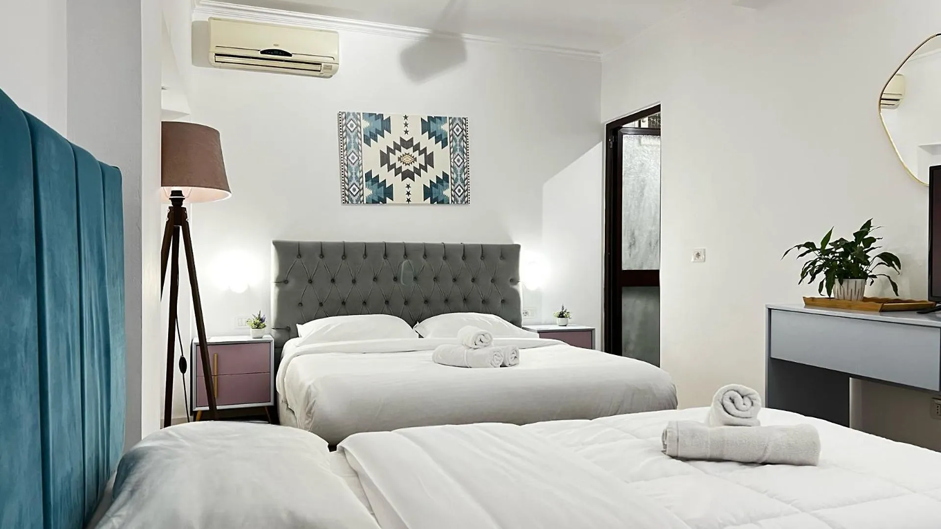 ***  Tirana Square Hotel Albania