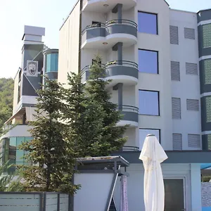 luander-hotel.hotels-in-tirana.com/