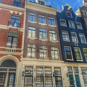 lalahouse.amsterdamhotelsnl.com/