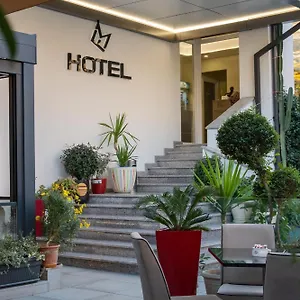 Hotel F&m 2