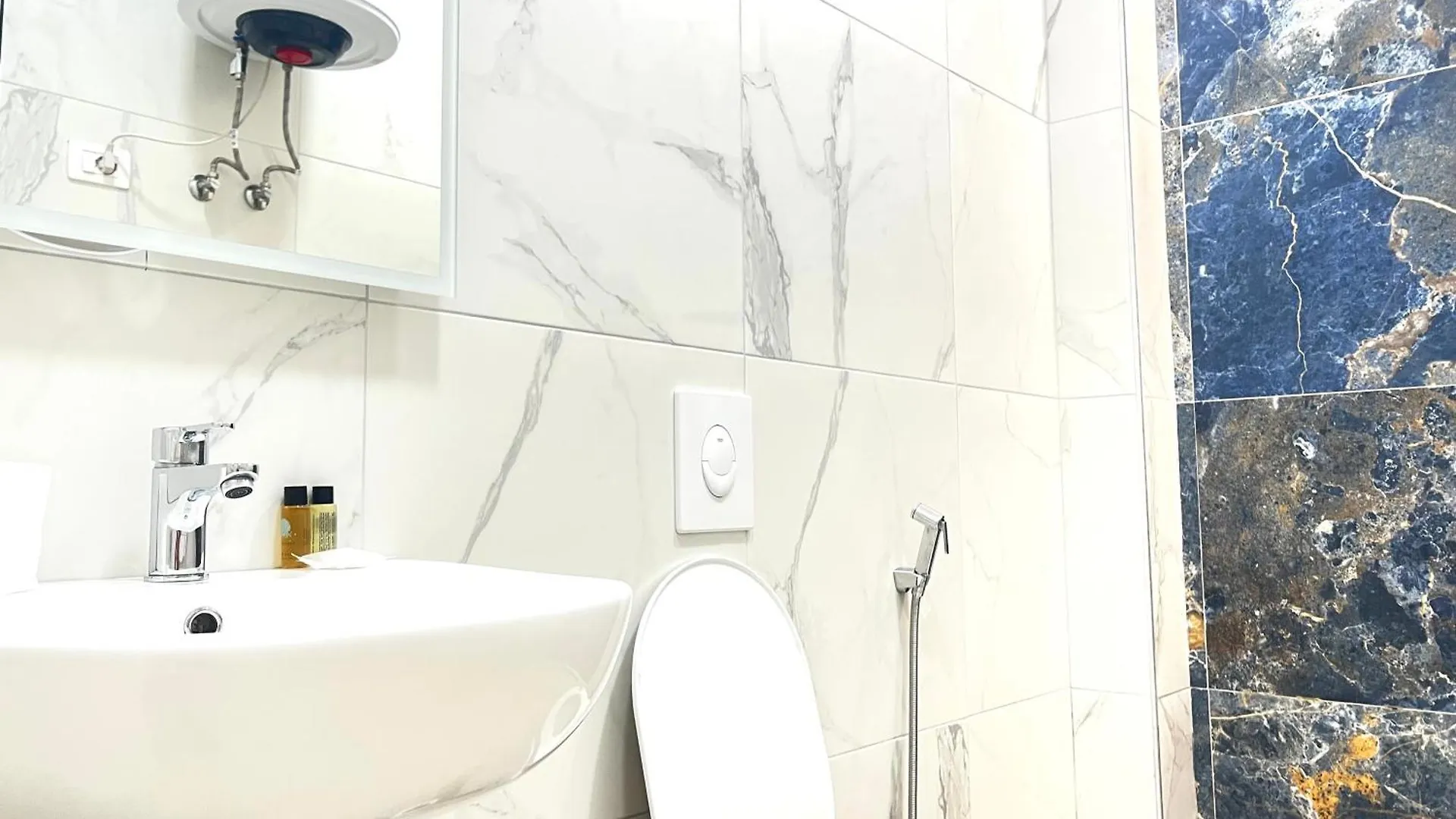 Tirana Square Hotel